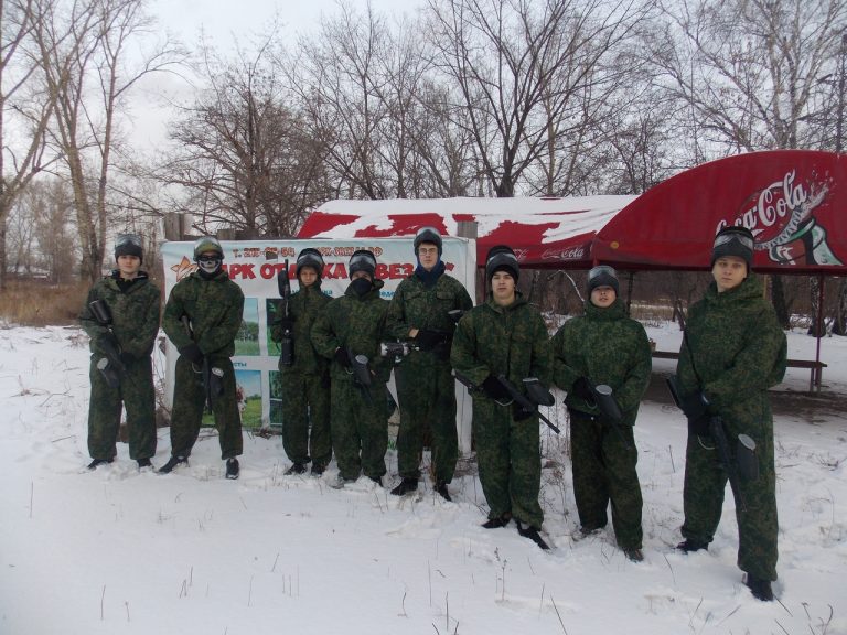 Ленинская районной организация МОСТ ПАТРИОТ организовала и провела тренировку по пейнтболу в красноярском Военно-историческом парке отдыха «Звезда».